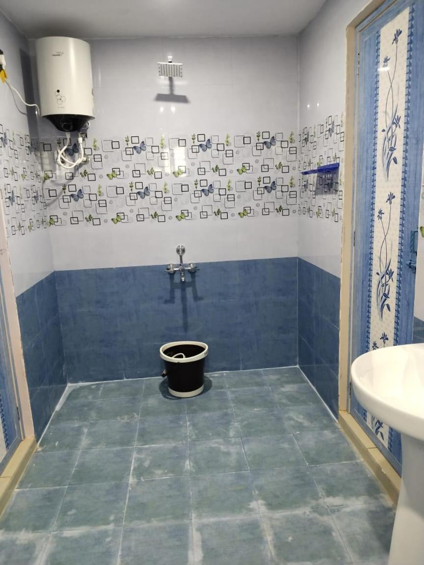 Thirunallar Ganesha'S Homestay 开利开尔 外观 照片