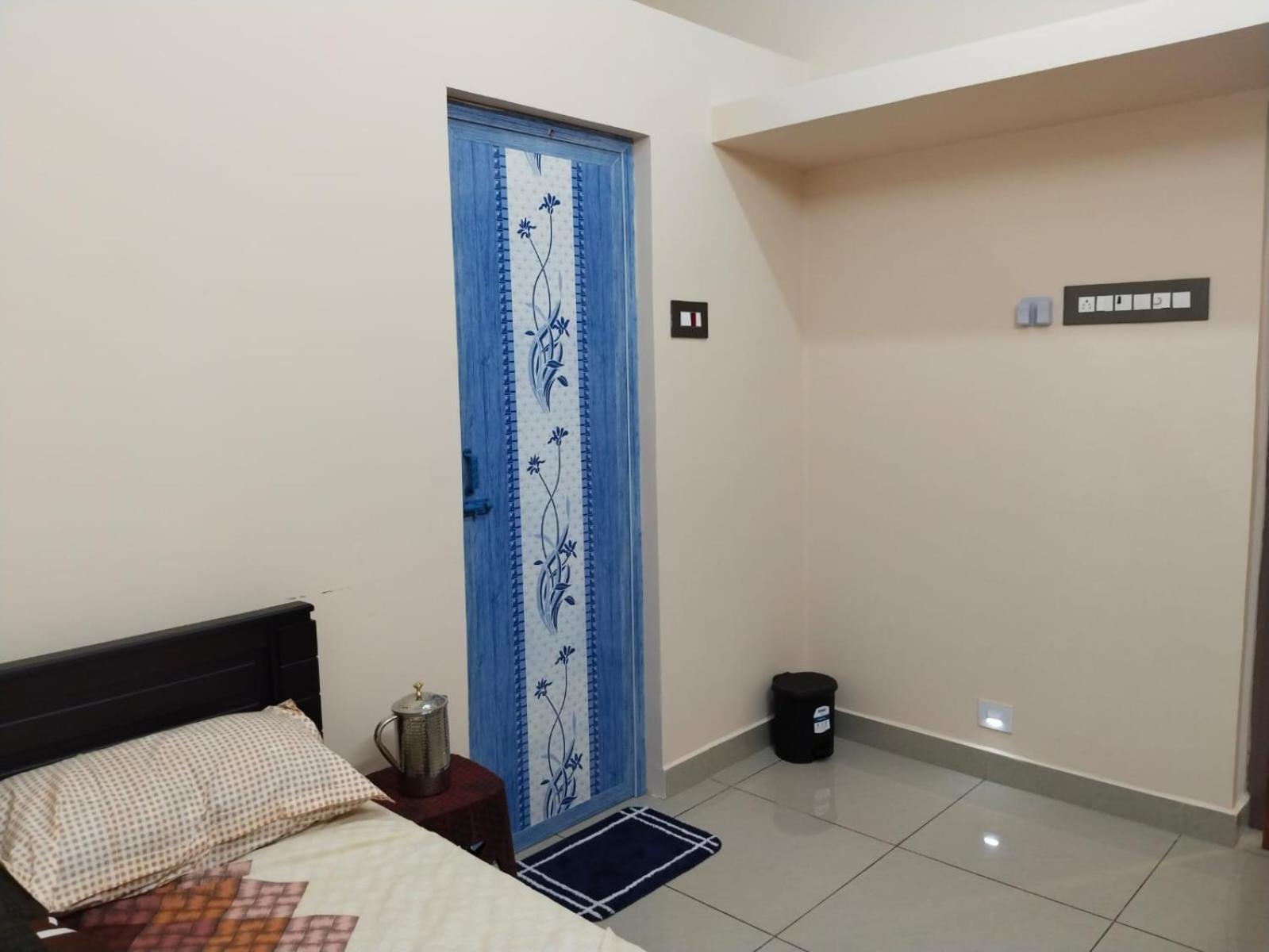 Thirunallar Ganesha'S Homestay 开利开尔 外观 照片